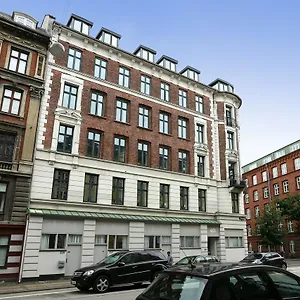 Hotel 9 Sma Hjem